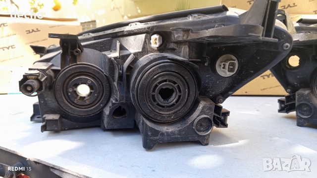 фарове за тойота рав4, снимка 5 - Части - 52076280