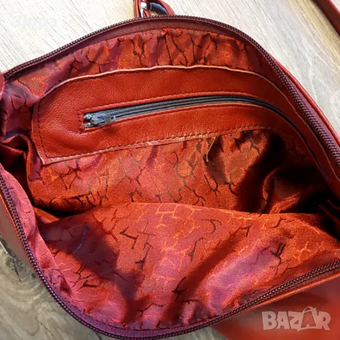 Дамска чанта естествена кожа, снимка 3 - Чанти - 48518972