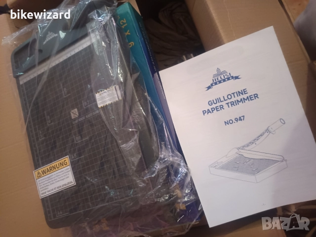 Резачка за хартия JIELISI до 80 г A4, капацитет на рязане 12 листа НОВА, снимка 7 - Други инструменти - 51469163