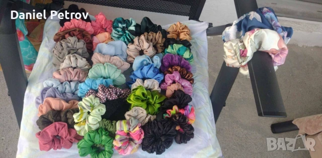 Ластични за коса и скрънчета, снимка 3 - Аксесоари за коса - 53304820