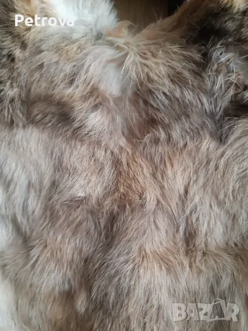 Палто от заек , снимка 4 - Палта, манта - 47641847