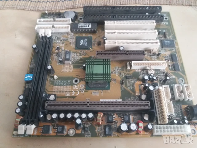 Дънна платка Slot1 за Ретро компютър, снимка 2 - Дънни платки - 51131825