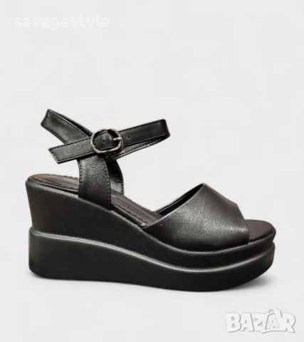 Дамски летни обувки на платформа черно 