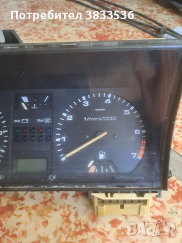 2буксов скоростомер със обортомер/ километражен уред за VW Golf / Jetta mk2 Бензин/, снимка 3 - Части - 51498322