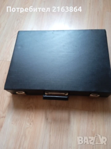 кожен куфар