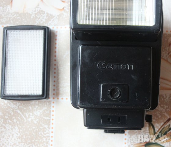 Светкавица  - Canon 199A Speedlite, снимка 2 - Светкавици, студийно осветление - 40951863