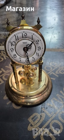 Настолен часовник , снимка 2 - Антикварни и старинни предмети - 53003778