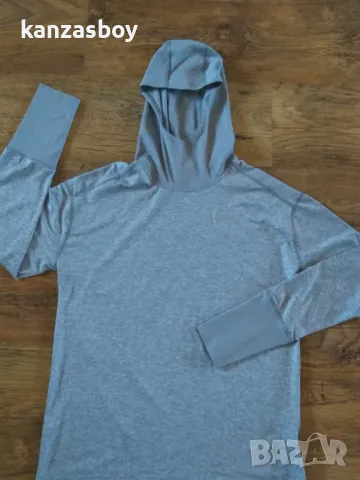 Nike Women's Element Hoodie - дамска ръннинг блуза КАТО НОВА Л, снимка 6 - Блузи с дълъг ръкав и пуловери - 48632786