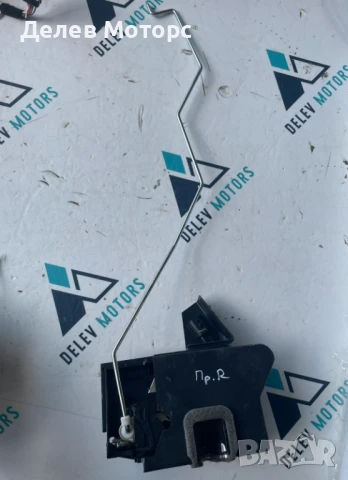 Предна дясна брава за врата от Dacia Duster 2 1.3 TCe двигател H5H494, 4x4, 150 кс., 6 ск., 12 000км