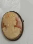Сребърна стара брошка и медальон- камея, проба 800 , снимка 2
