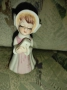 Винтидж монахиня от бисквитена керамика , снимка 1