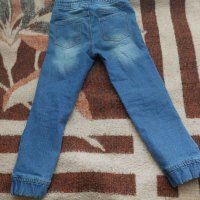 Детски дънки, снимка 1 - Детски панталони и дънки - 35819090