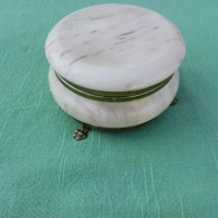 Стара кръгла мраморна кутия, снимка 3 - Декорация за дома - 36106000