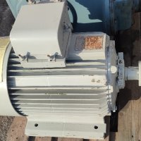 Електродвигател 40kw, снимка 2 - Електродвигатели - 42447385