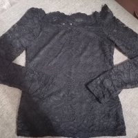 Черна блузка, размер ХС, снимка 1 - Корсети, бюстиета, топове - 39746995