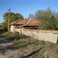 Продавам къща в с.Сушица, Търновски окръг