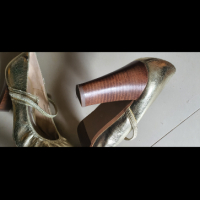 Esprit, снимка 10 - Дамски обувки на ток - 44780500