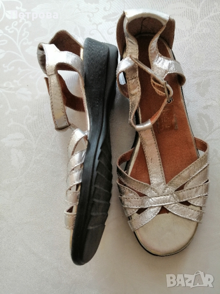 Сребристи сандали /ест. кожа , снимка 1