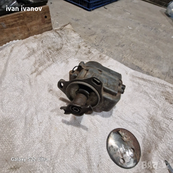 Динамо Магнет ЮМЗ, снимка 1