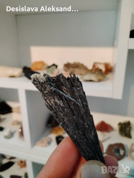 Черен кианит от Бразилия, много изгодно , снимка 1