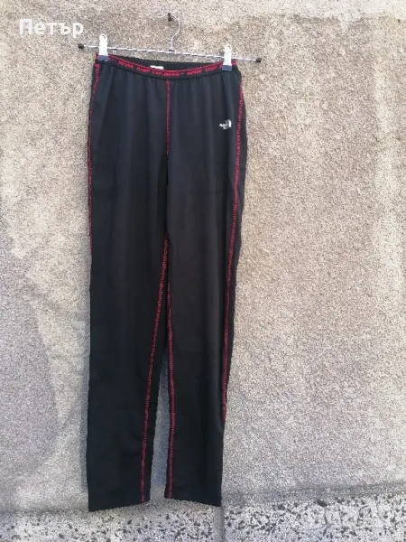 Продавам чисто ново качествено разтегливо термобельо - клин тип микрополар The North Face , снимка 1