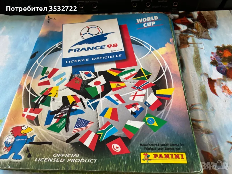 Футболни стикери Panini + стикери СВ първенство , снимка 1