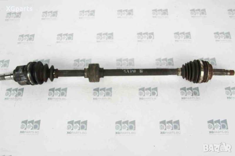 Полуоска предна дясна за Toyota Yaris Verso 1.4d4d 75к.с. (1999-2005), снимка 1