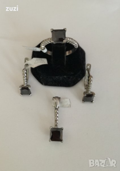 Сребърен комплект с черен циркони - обеци, висулка и пръстен. Сребро проба 925 ., снимка 1