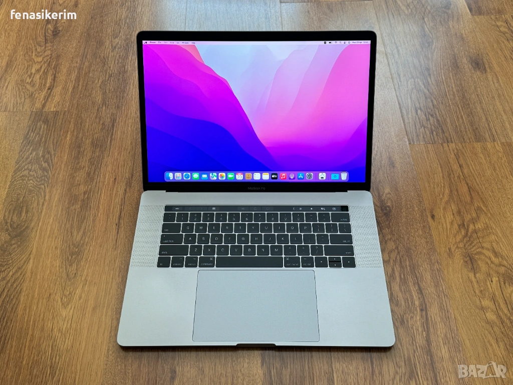 15.4' Core i7 Apple MacBook Pro 2018 @ 16GB RAM/256 SSD/Radeon Pro 555X 4GB/Бат 5ч, снимка 1