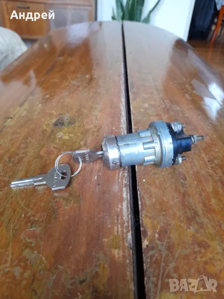 Стар контактен ключ Камаз, снимка 1