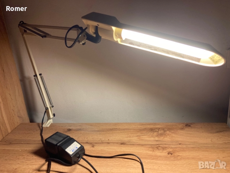 Винтидж норвежка архитектурна настолна лампа Luxo T88, снимка 1