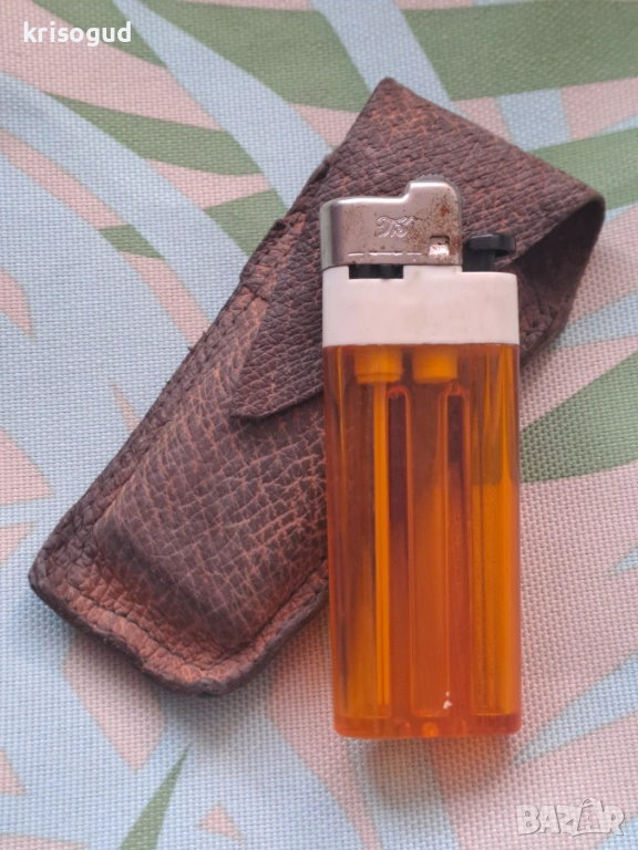Ретро колекционерска запалка + кожен калъф произведена в Япония, снимка 1