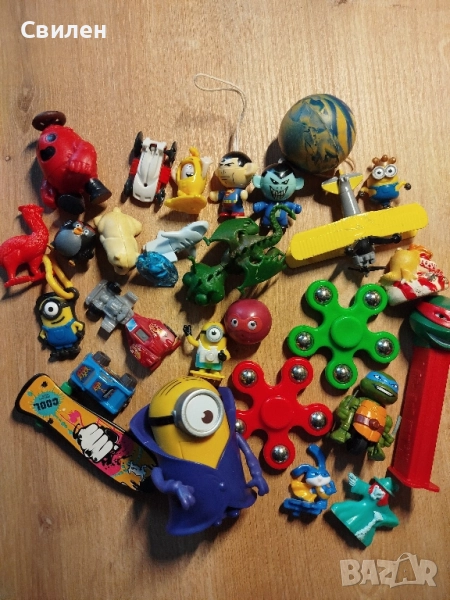 Детски играчки от шоколадови яйца , снимка 1