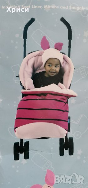 Комплект нов за количка- двулицева подложка с покривало за краката, ръкавички и шапка, Disney-piglet, снимка 1