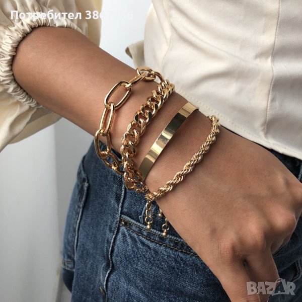 Модна дамска гривна съставена от 4 части, снимка 1