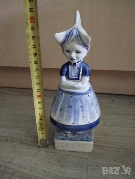 порцеланова статуетка, снимка 1