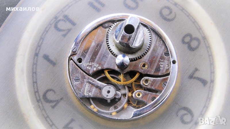 Настолен часовник СССР, снимка 1