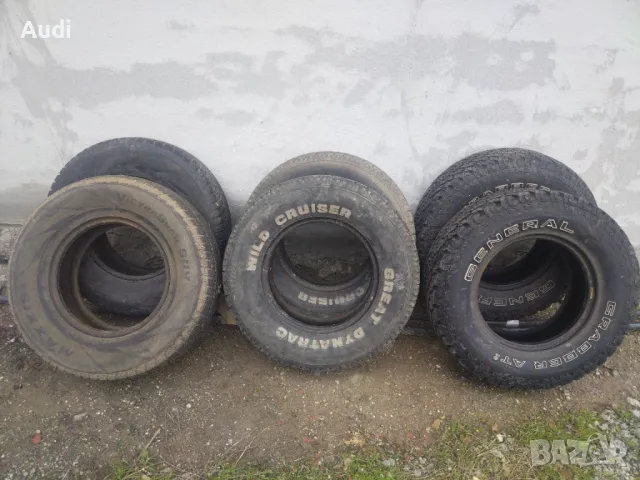 Продавам гуми за джип. Имам налични 6 броя Гумите са ешки по 2 броя/комплект 237/75R15