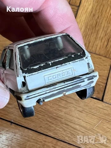 Количка произведена в западна Германия, модел Опел Корса , снимка 6 - Коли, камиони, мотори, писти - 50707770