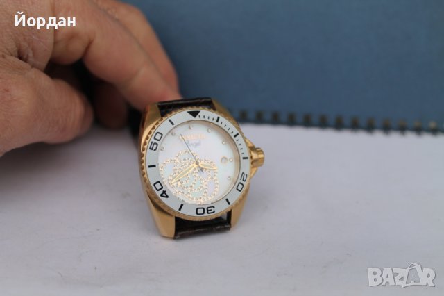 Дамски ръчен часовник ''Invicta'', снимка 2 - Колекции - 39340981