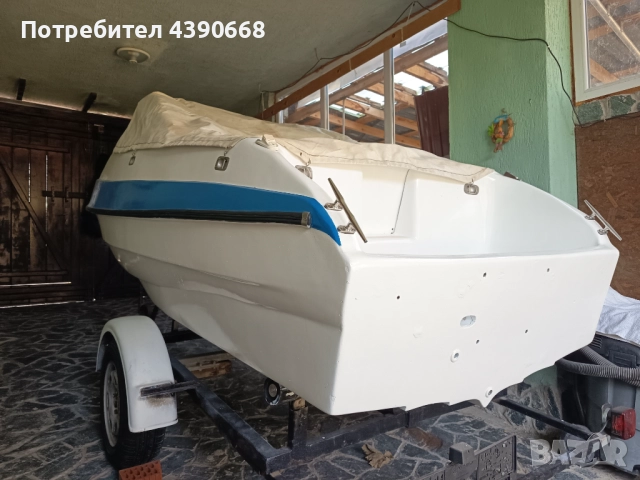 Лодка ELAN Gliser GT402 с колесар, снимка 5 - Воден транспорт - 52509218