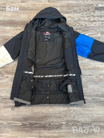 Оригинално мъжко ски-сноуборд яке Quiksilver размер М  10000ММ воден стълб, снимка 4 - Якета - 52482350