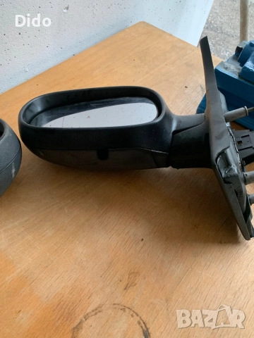 Огледала огледало за Рено Сценик Renauit Scenic, снимка 2 - Части - 51891025