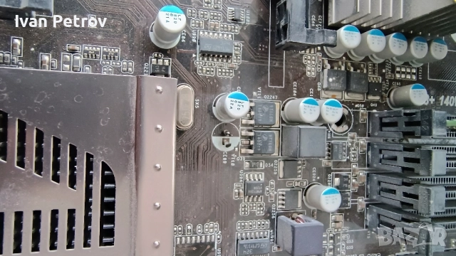 Продавам комплект CPU, main board, ram, cooler, снимка 2 - Дънни платки - 51451028