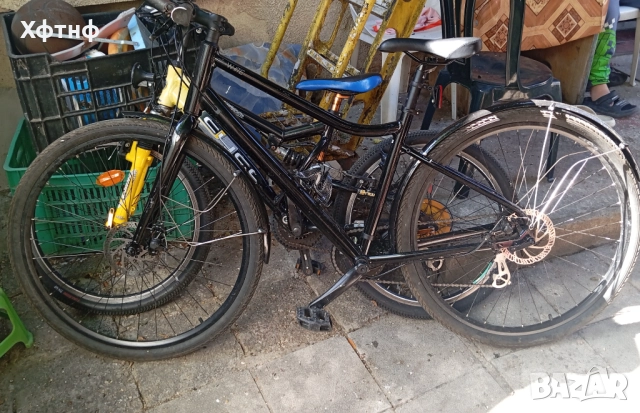 Продавам две колелета едното е за 9 10 годишно дете 