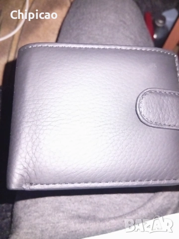 Продавам мъжки портфейл от естествена кожа