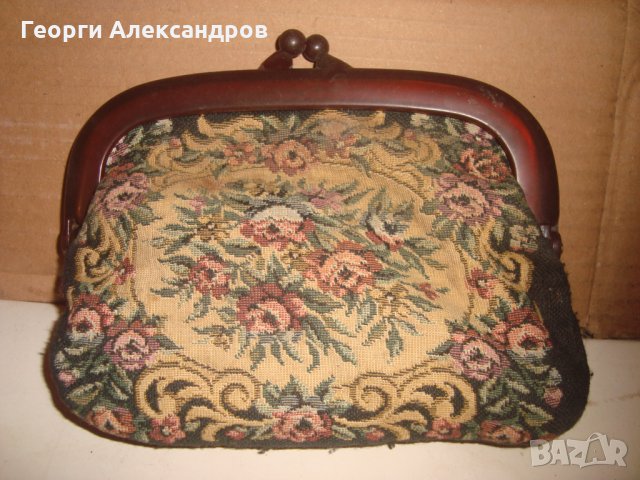 Стар ВИНТИДЖ КАЛЪФ от ПЛАТ БРОДЕРИЯ за ОЧИЛА или ДРУГИ НЕЩА РЕТРО ЧАНТИЧКА, снимка 2 - Антикварни и старинни предмети - 35953447