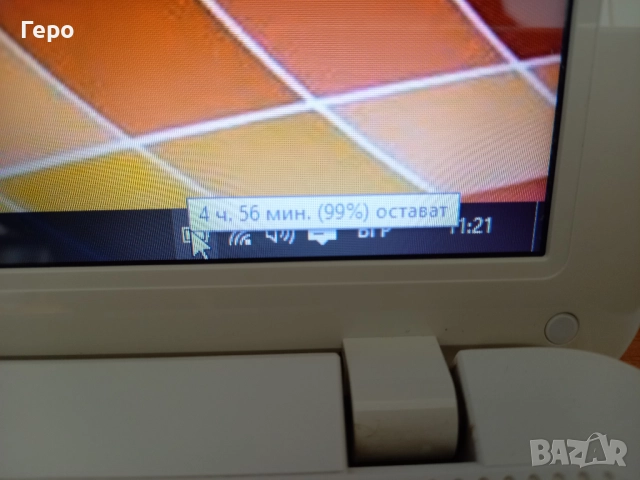 Лаптоп Toshiba Satellite C855-2FV , снимка 3 - Лаптопи за дома - 51314350