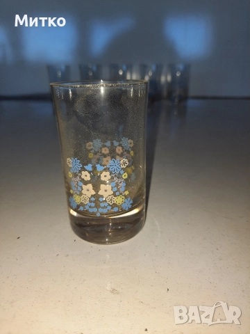 Малки колекционери стъклени чашки за алкохол , снимка 3 - Чаши - 52857175
