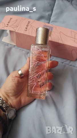 Пет различни броя / Бюджетната Дамски парфюми!/ La Rive , снимка 4 - Дамски парфюми - 53220697